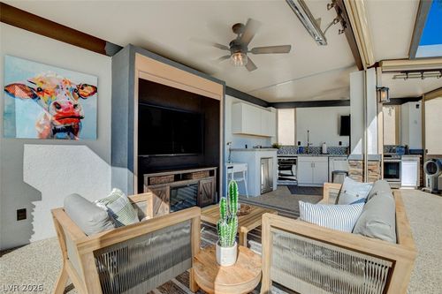 235-8175 Arville St, Las Vegas, NV, 89139-7111 | Card Image