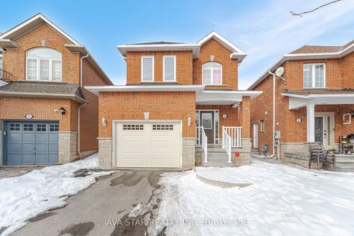 13 Brambirch Cres, Brampton, ON, L7A1V1 | Card Image