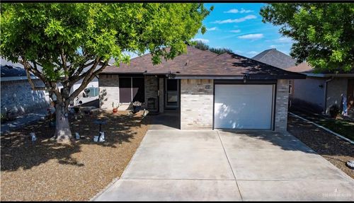 518 Taurus St, Mission, TX, 78572-6527 | Card Image