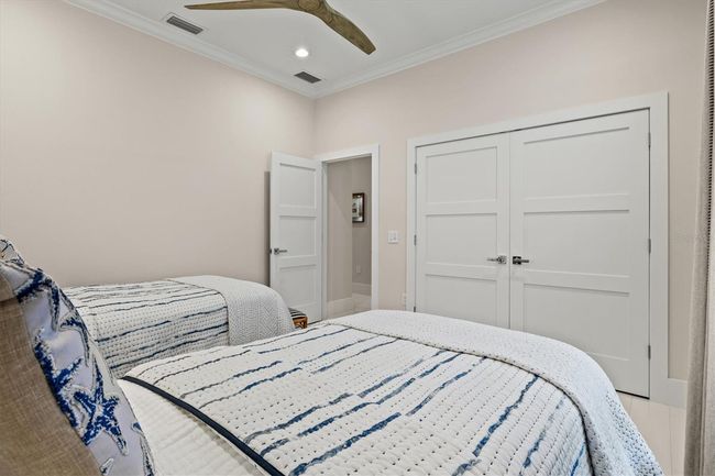 12311 Newcastle Pl, House other with 4 bedrooms, 3 bathrooms and null parking in LAKEWOOD RANCH FL | Image 64