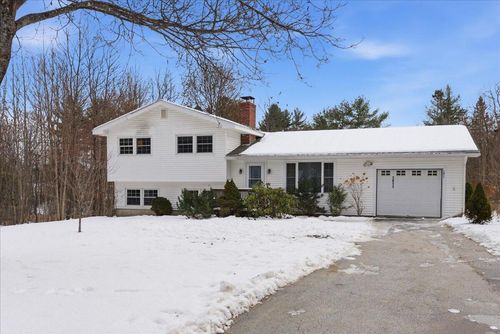 1011 Western Avenue, Hampden, ME, 04444 | Card Image