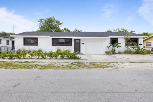 70 Ne 186th Ter, Miami, FL, 33179-4455 | Card Image
