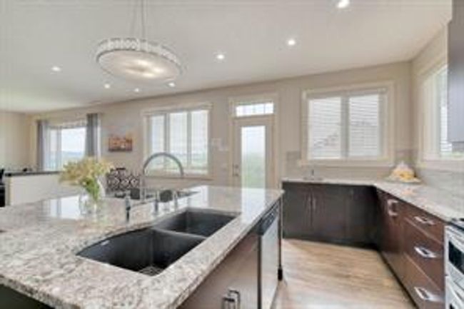 9 Hidden Creek Terr Nw, House detached with 4 bedrooms, 3 bathrooms and 4 parking in Calgary AB | Image 14