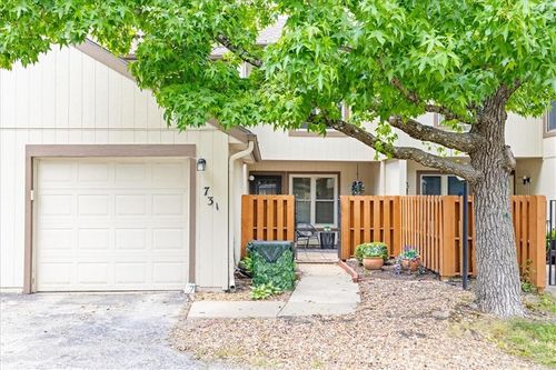 731 E 121st Ter, Kansas City, MO, 64146-1112 | Card Image
