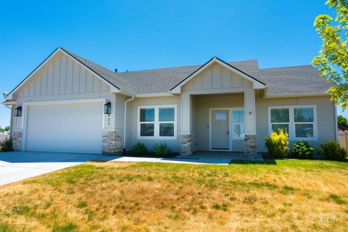 923 Redwood Ct, Nyssa, OR, 97913-5104 | Card Image