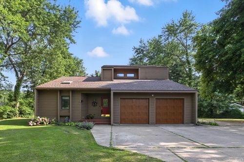 14860 Brick Rd, Granger, IN, 46530-8386 | Card Image