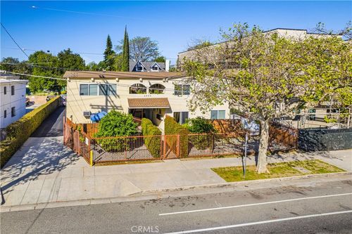 5923 Woodman Ave, Valley Glen, CA, 91401-4474 | Card Image