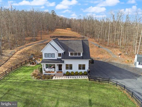 39391 Saddleridge Ln, Aldie, VA, 20105-2853 | Card Image