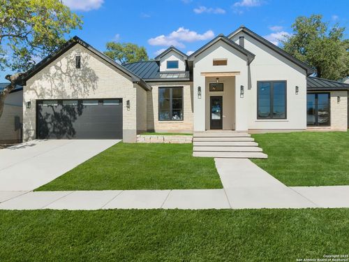 118 Chama Dr, Boerne, TX, 78006-6045 | Card Image