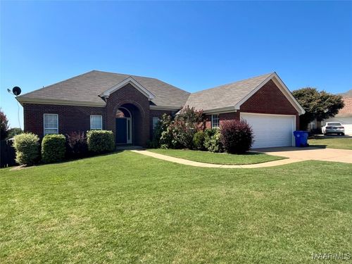 613 Castle Brook Dr, Prattville, AL, 36066-5632 | Card Image