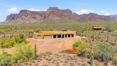 53 N La Barge Rd, Apache Junction, AZ, 85119-8872 | Card Image