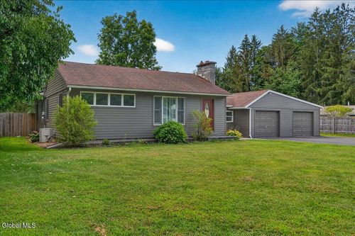 6 Catskill View Dr, Kinderhook, NY, 12106-1903 | Card Image