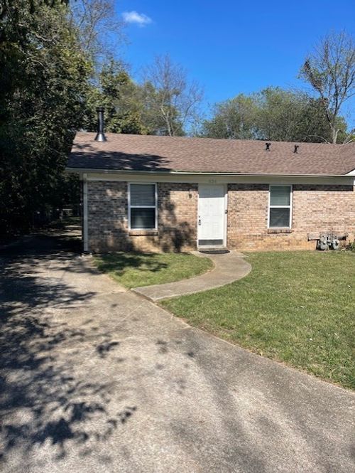 834 Netherlands Dr, Hermitage, TN, 37076-2343 | Card Image