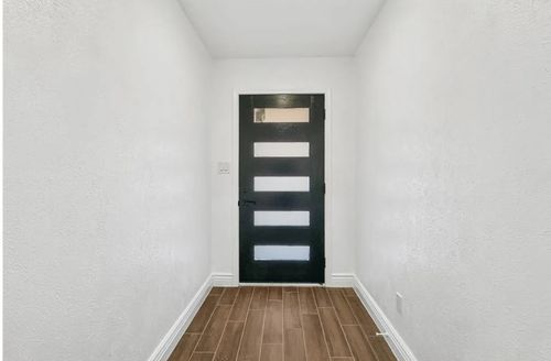 6300 Topaz Way, Plano, TX, 75023-3913 | Card Image