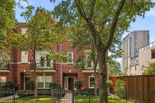 3413 Howell St, Dallas, TX, 75204-2803 | Card Image