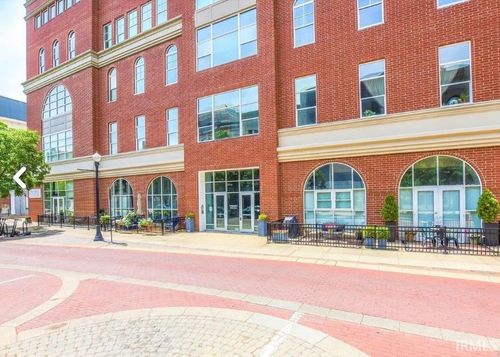 ste-4h-300 Main St, Evansville, IN, 47708-1465 | Card Image