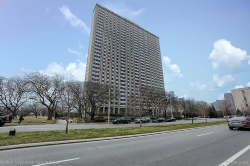1509-1300 E Lafayette St, Detroit, MI, 48207-2922 | Card Image
