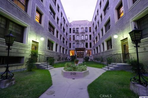 224-2121 James M Wood Blvd, Los Angeles, CA, 90015 | Card Image