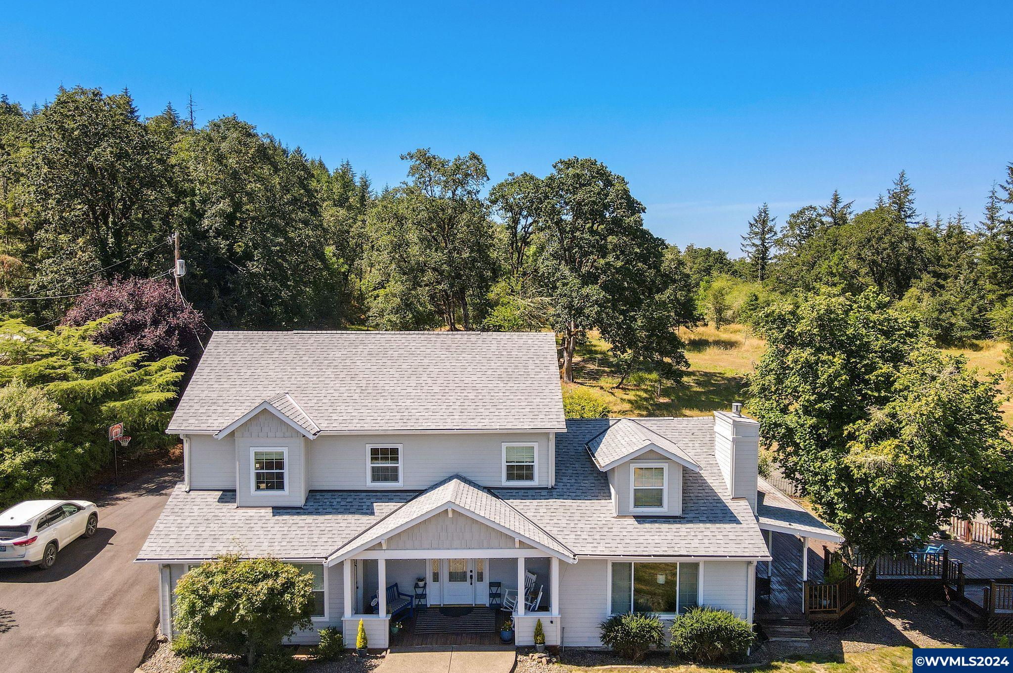 Green Dr, Lebanon, OR 97355