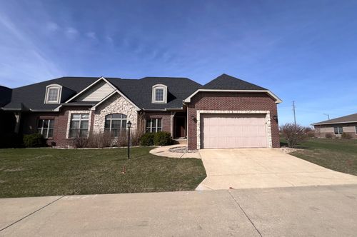 3813-3813 Liberty Cir, Champaign, IL, 61822-9681 | Card Image
