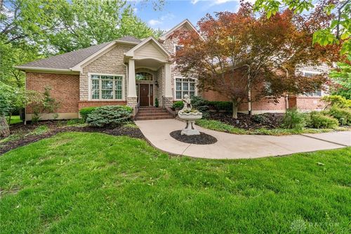 7607 Stone Ridge Dr, Springboro, OH, 45066-8766 | Card Image