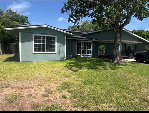 4817 Lansdown Dr, Corpus Christi, TX, 78411-2717 | Card Image