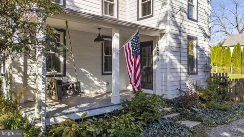 1283 W Strasburg Rd, WEST CHESTER, PA, 19382-1638 | Card Image