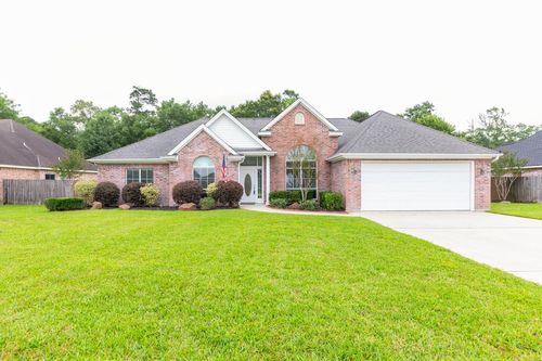 295 Sarah Ln, Lumberton, TX, 77657-7590 | Card Image