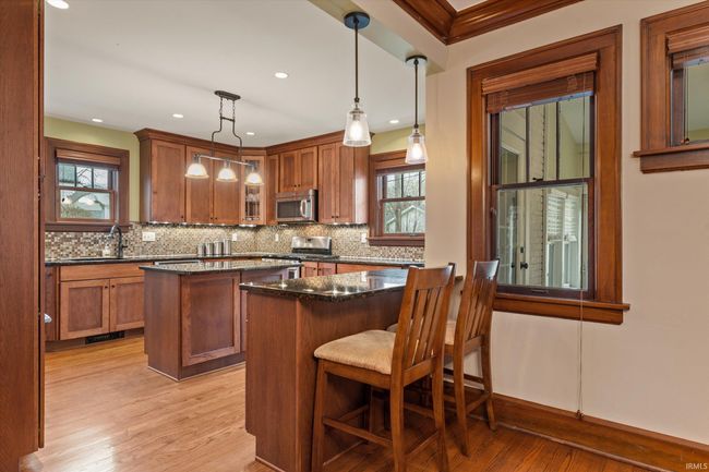 1112 Wayne St, House other with 3 bedrooms, 2 bathrooms and null parking in South Bend IN | Image 9