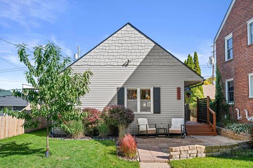 3932 S 1st St, Milwaukee, WI, 53207-4302 | Card Image