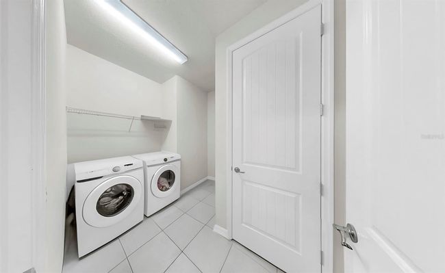 10842 Rolling Moss Rd, House other with 4 bedrooms, 2 bathrooms and null parking in TAMPA FL | Image 24
