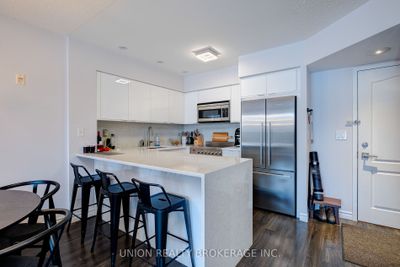 PH17 - 18 Stafford St, Condo with 1 bedrooms, 2 bathrooms and 1 parking in Toronto ON | Image 2