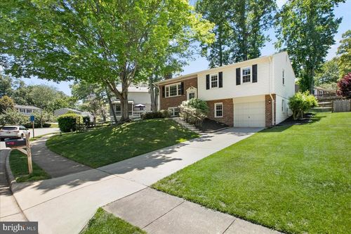 12005 Willowood Dr, WOODBRIDGE, VA, 22192-1526 | Card Image