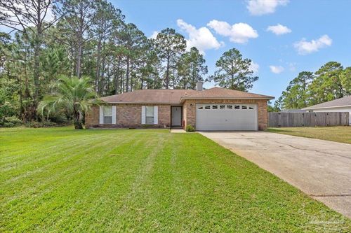2413 Hemlock Dr, Navarre, FL, 32566-7743 | Card Image