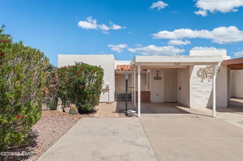 320 N Calle Del Lago, Green Valley, AZ, 85614 | Card Image