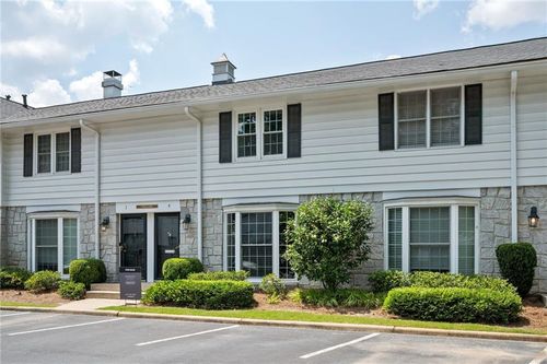 pa4-136 Peachtree Memorial Dr Nw, Atlanta, GA, 30309-1096 | Card Image