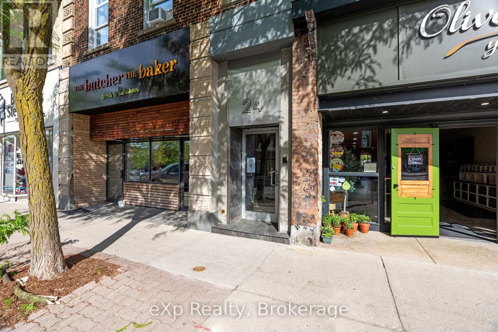 Residential Lease in Stratford 4