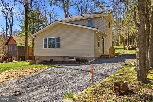 410 Sunset Forest Drive, Hawley, PA, 18428 | Card Image
