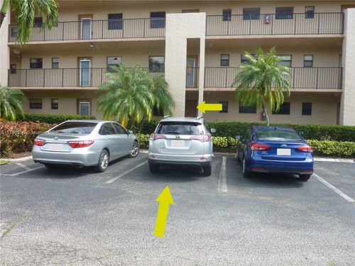 apt-104-10123 Sunrise Lakes Blvd, Sunrise, FL, 33322-5811 | Card Image
