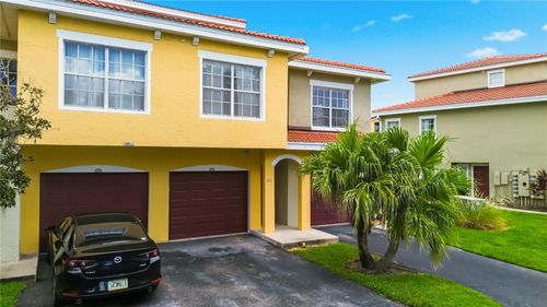10-117-5601 Bentgrass Dr, SARASOTA, FL, 34235-7603 | Card Image