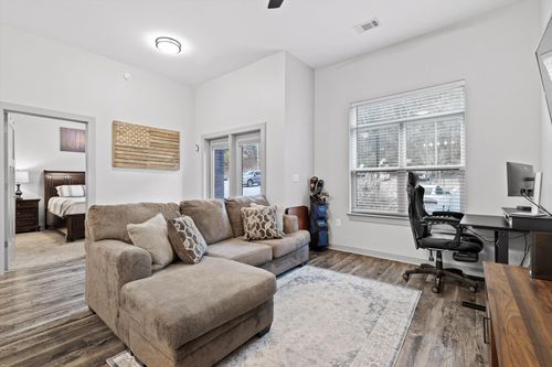 109-782 Riverfront Pkwy, Chattanooga, TN, 37402-1618 | Card Image
