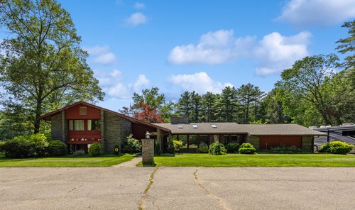 28 Fluery Dr, Stafford Springs, CT, 06076-3817 | Card Image
