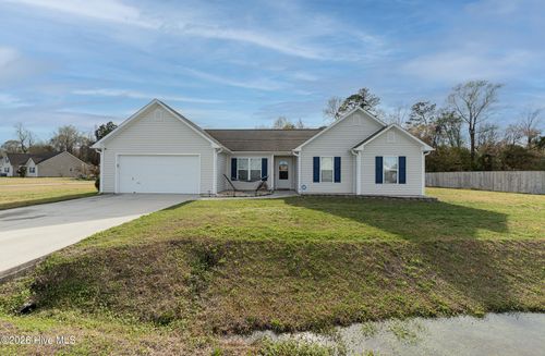 218 Deer Haven Dr, Richlands, NC, 28574-8406 | Card Image