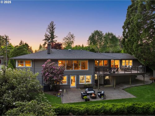 3370 Sw Vista Dr, Portland, OR, 97225-2948 | Card Image
