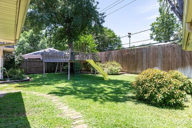 Another backyard view | Image 43