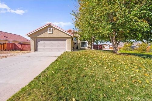 13196 Oberlin Ave, Victorville, CA, 92392-7215 | Card Image