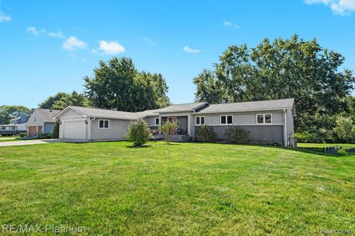 59191 Annah Dr, New Hudson, MI, 48165-9643 | Card Image