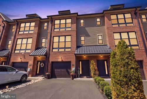 20 Sienna Pl, FEASTERVILLE TREVOSE, PA, 19053-5908 | Card Image