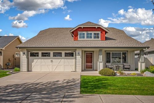 19993 E Glenbrook Ave, Liberty Lake, WA, 99016-7008 | Card Image