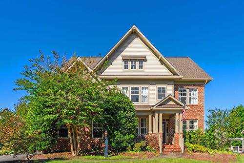 4039 Cray Dr, WARRENTON, VA, 20187 | Card Image
